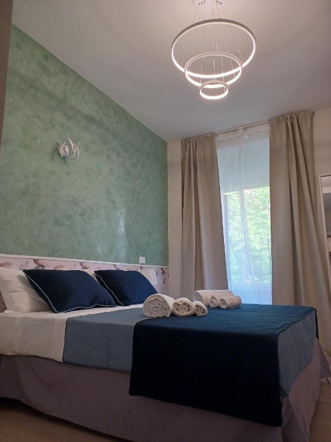 Little Rose Haven Hotel Rome Exterior photo
